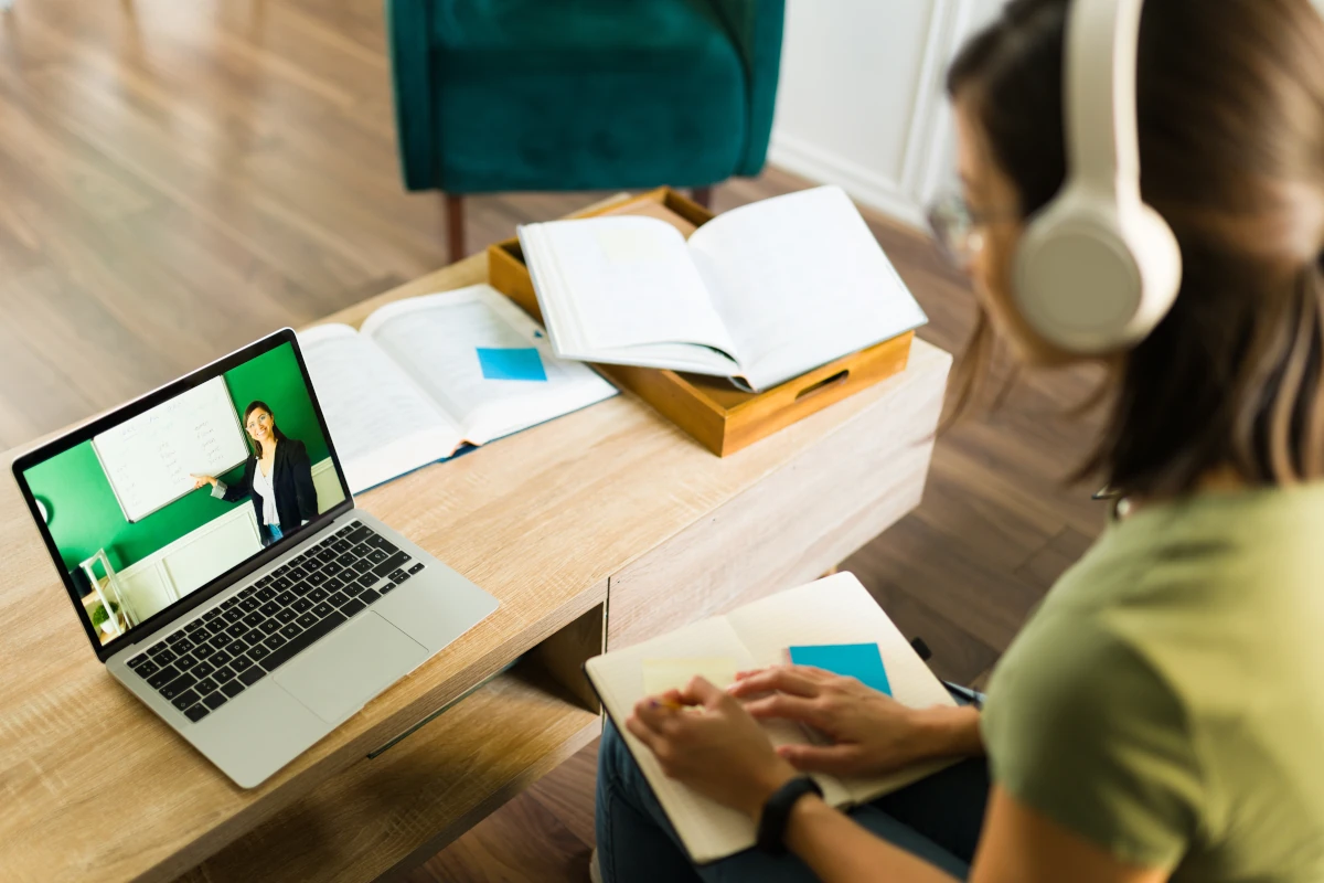 Escuelas online: ¿merecen la pena realmente?